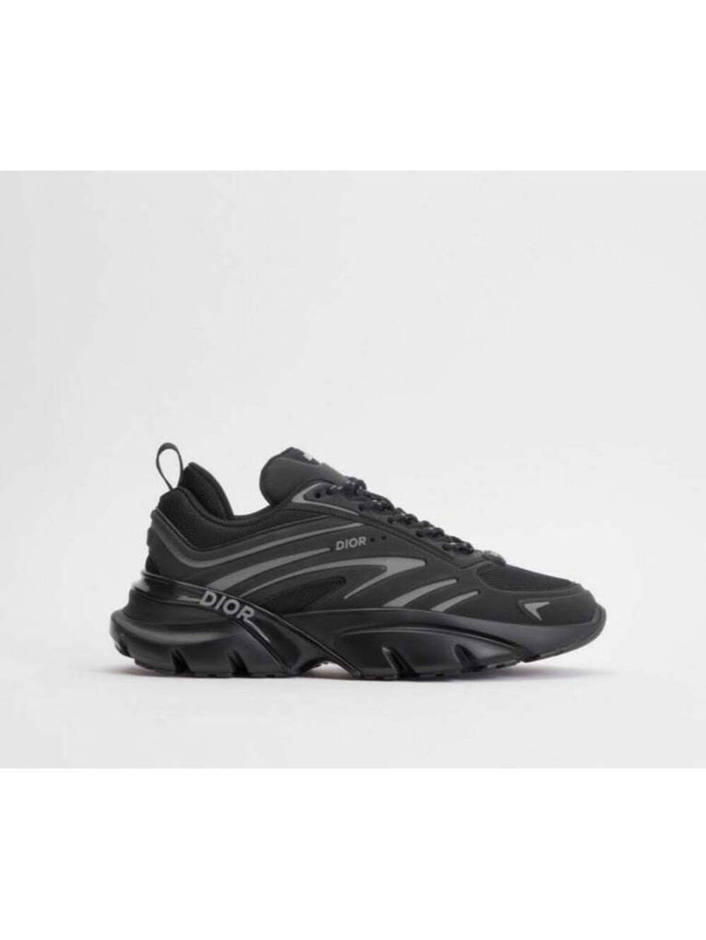 Dior B44 Blade Sneakers(PLEASE REQUEST YOUR SIZE BEFORE PURCHASING)